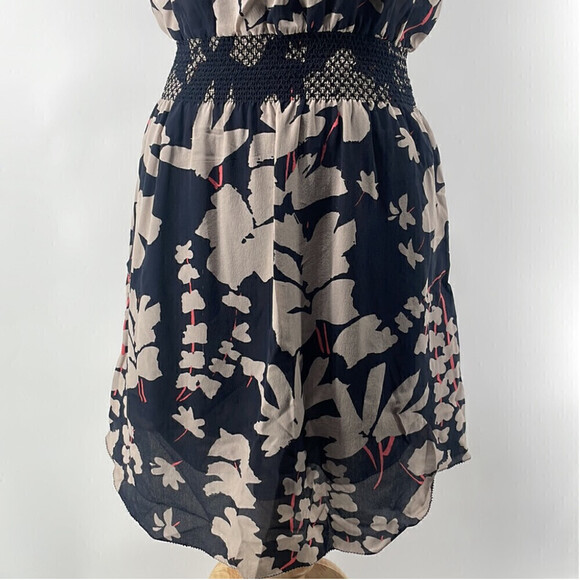 Aritzia Babaton dress 100% silk floral stretch waist summer light weight sz xs - Picture 9 of 14